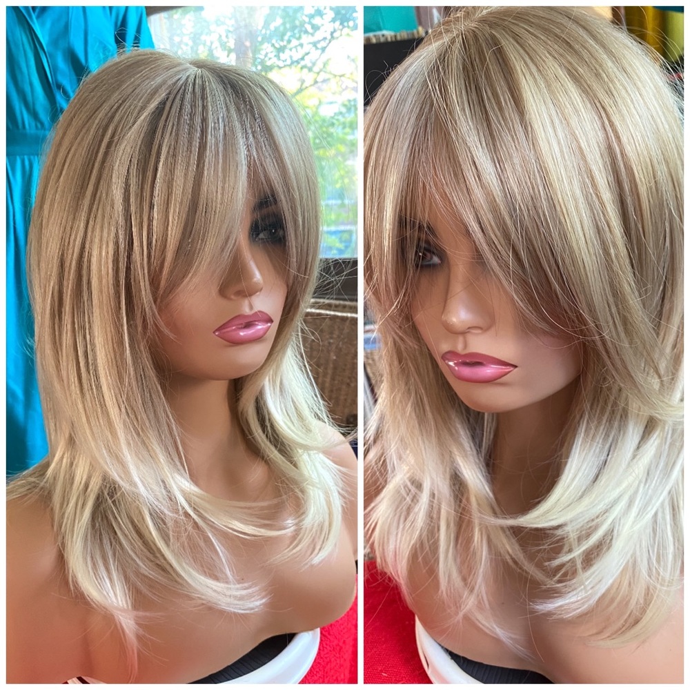 Layered, Nordic sun blonde wig